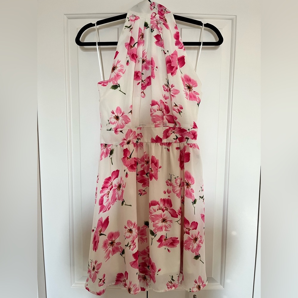 Beautiful white tie neck dress